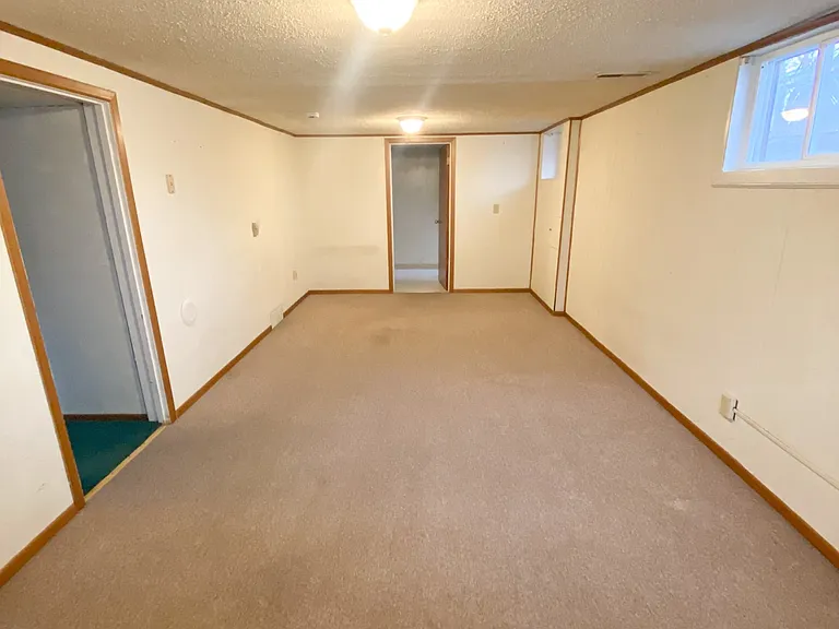 1959 Lincoln Dr — Photo 12