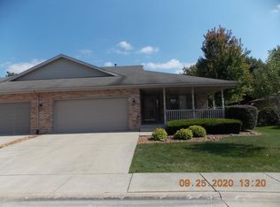 820 Eagle Creek Rd, Elwood, IL 60421