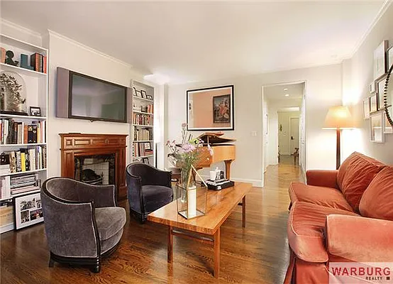 Rented by Warburg | media 6