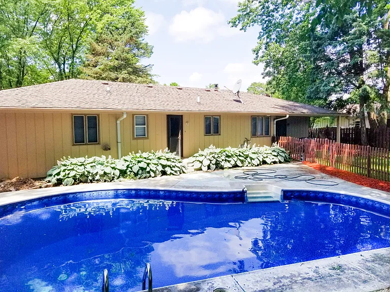 2947 Southbridge Rd — Photo 43