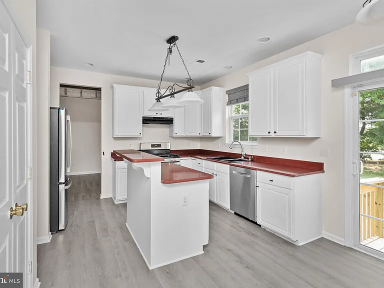 3 Jasper Dr — Photo 14