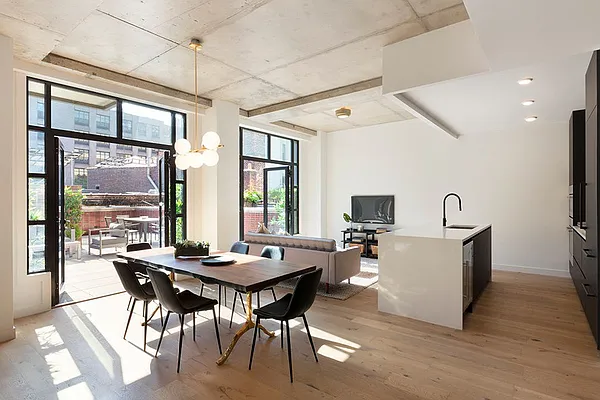 Sold by Nest Seekers International | media 31