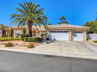 8672 Golden Canyon Rd, Las Vegas, NV 89129