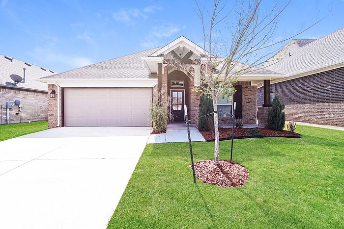 1st image of 2316 NW 179th Ter