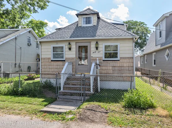 39 Lincoln Court, Keansburg, NJ 07734