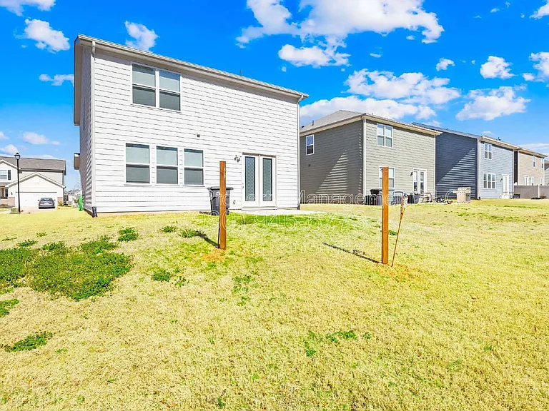2128 Blue Sky Meadows Dr — Photo 27