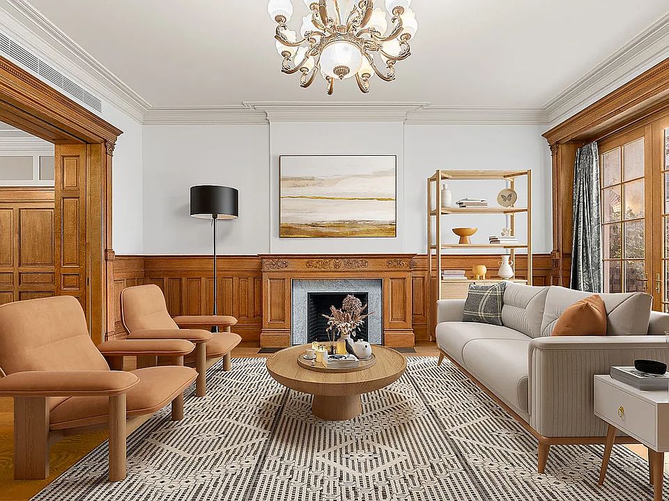 1st image of 39 W 70th St