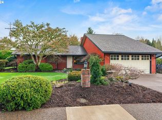 1200 NW Greenbriar Pl, McMinnville, OR 97128
