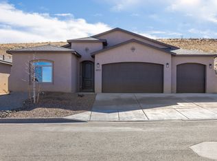 4893 Guadalupe Peak, Saint Los Lunas, NM 87031