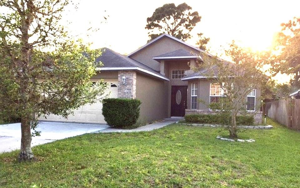 1st image of 3816 Heritage Oaks Ct