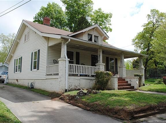 4th image of 512 Heilig Ave