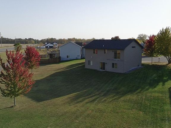 3rd image of 1620 18th Ct SE