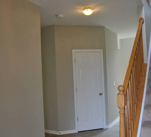 109 E Haines Dr — Photo 18