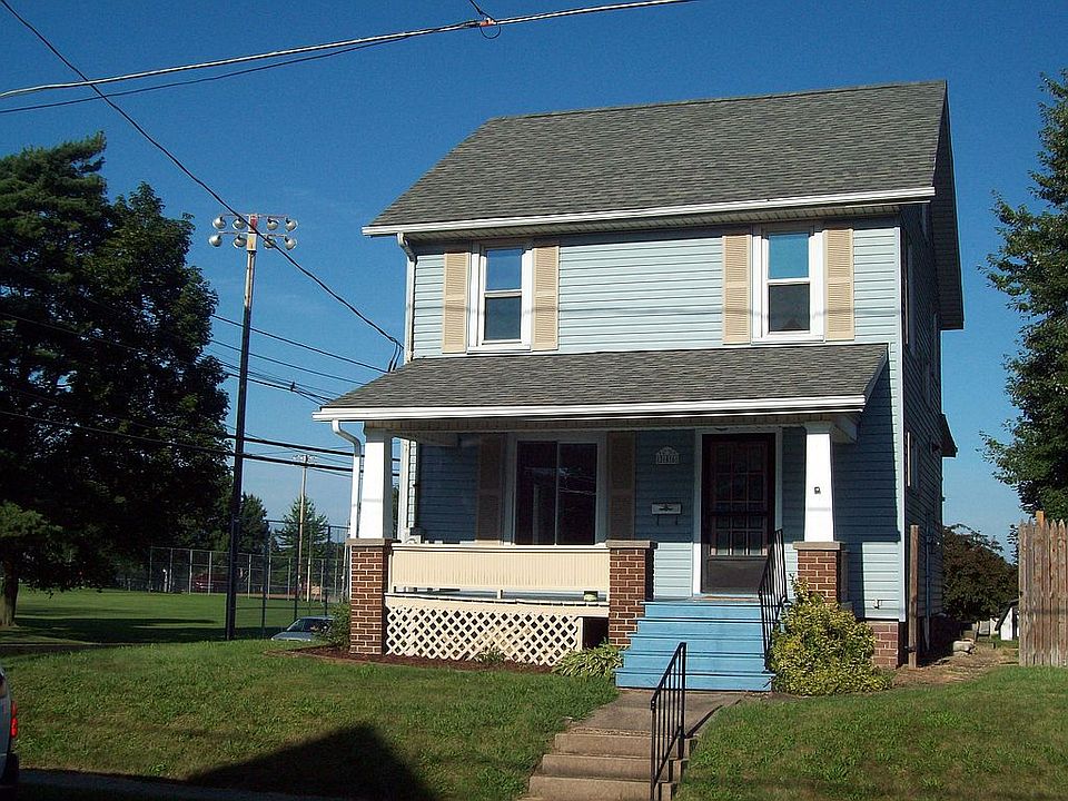 1st image of 346 N Elm St