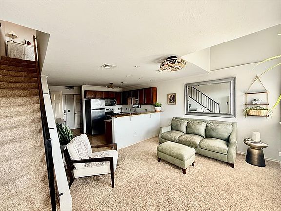 2nd image of 1330 12th Ave SE Unit 2306
