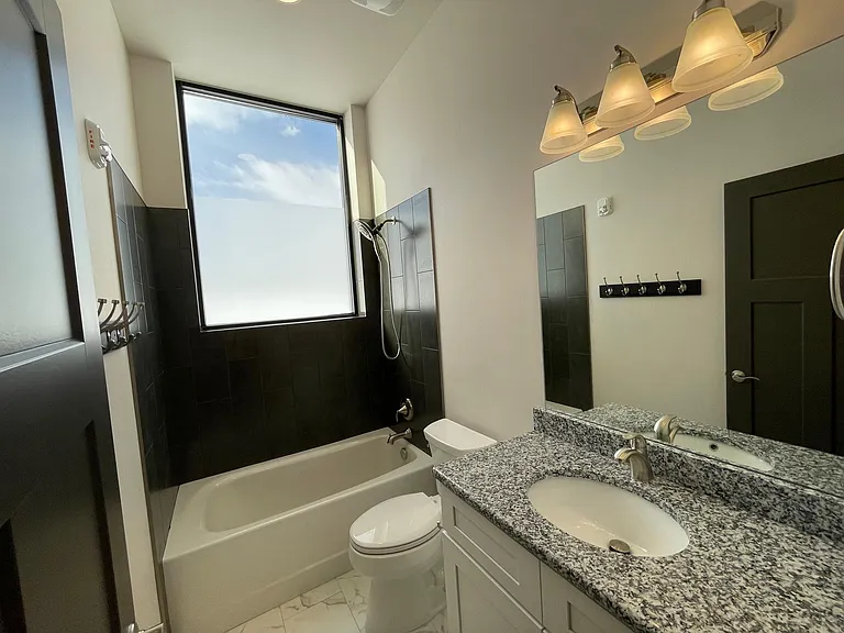 4554 N Forestdale Dr #E-32 — Photo 5