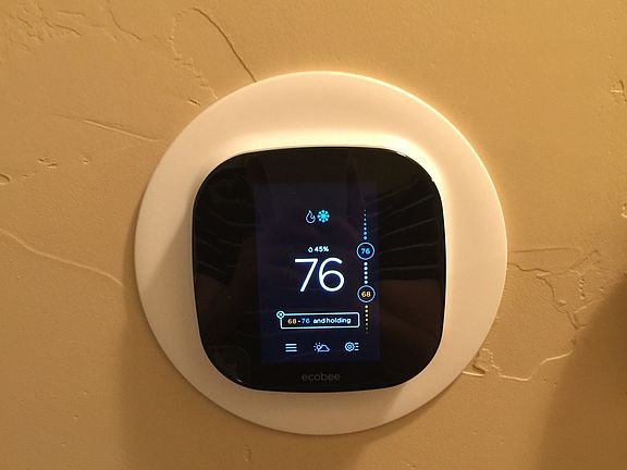 Smart thermostat