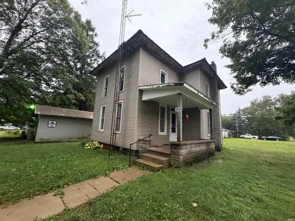 403 S Walnut St, Burket, IN 46508