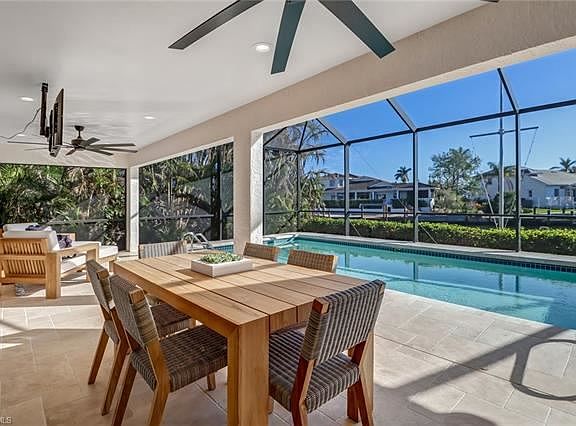 2nd image of 350 Henderson Ct