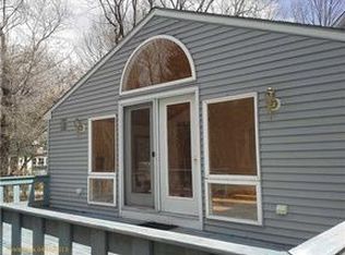 32 Deer View Ln, Dover Foxcroft, ME 04426