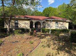 5475 Calhoun Ct, Hope Mills, NC 28348