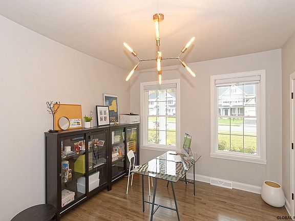 5th image of 45 Heritage Pointe Dr