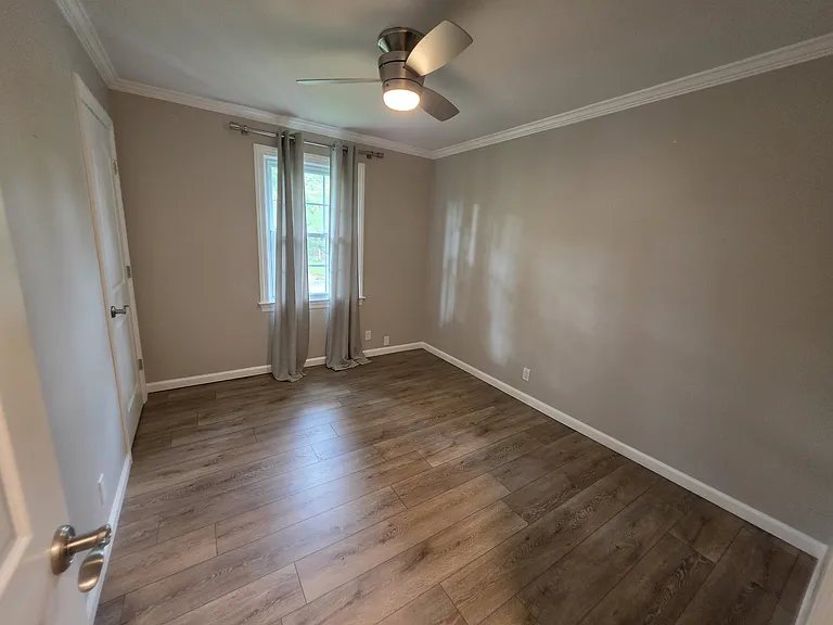 218 Colt Dr — Photo 6