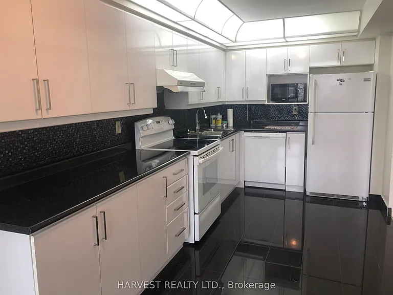 4727 Sheppard Ave E #905 — Photo 24