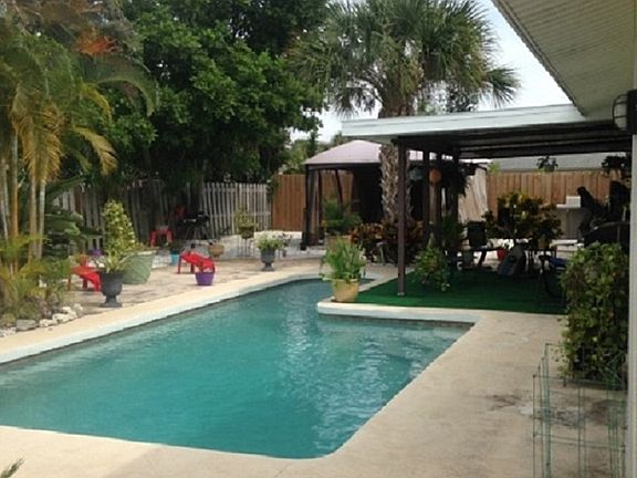 pool