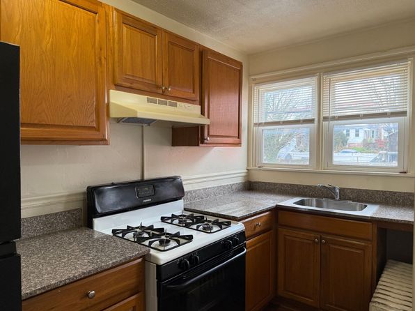 50-52 S Franklin St #9