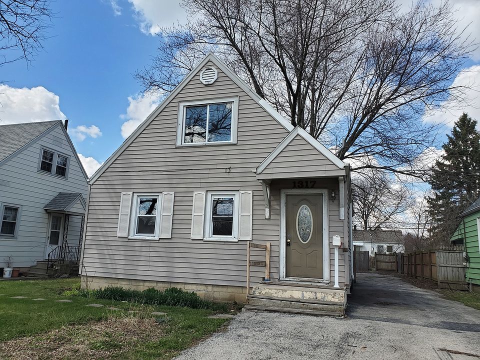 1st image of 1317 W Jefferson St