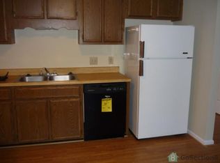 156 Loch Cir, Hampton, VA 23669