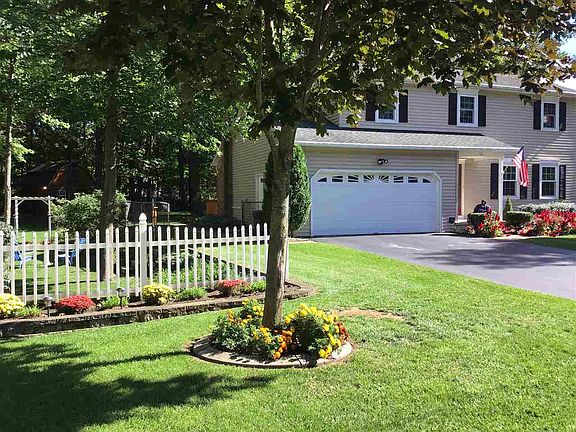 4th image of 18 McGregor Ct