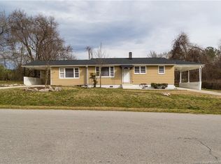 218 N West St, Fuquay Varina, NC 27526