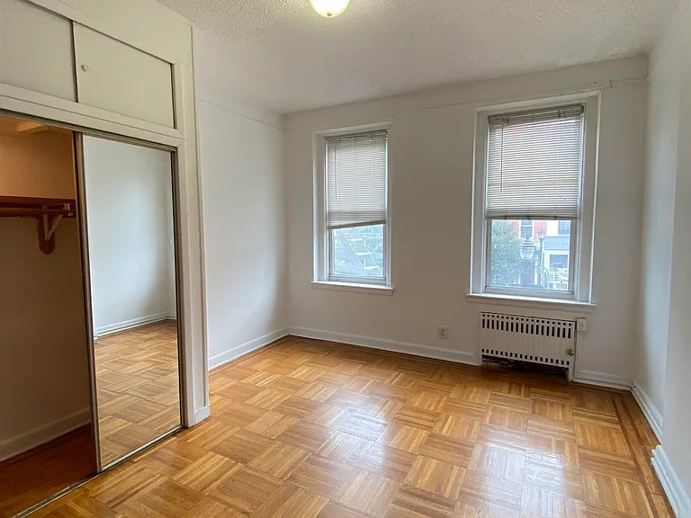 410 Washington St #1 — Photo 2
