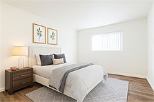 5th image of 240 Nevada Ave #4