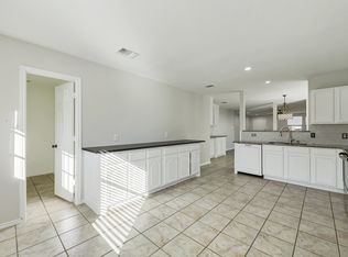 2604 Shorecrest Dr, Little Elm, TX 75068