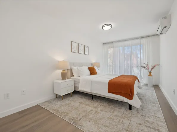 618 Avenue H 2/B image 3 of 23