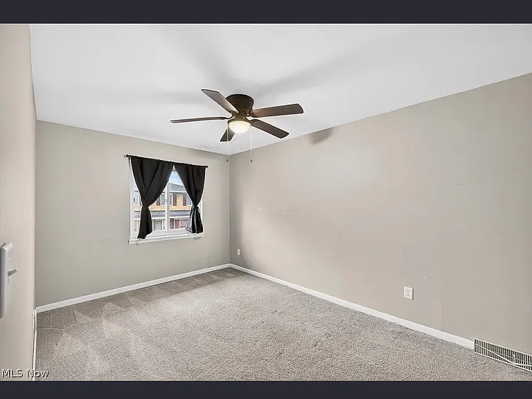 1597 Lee Terrace Dr #F11 — Photo 10