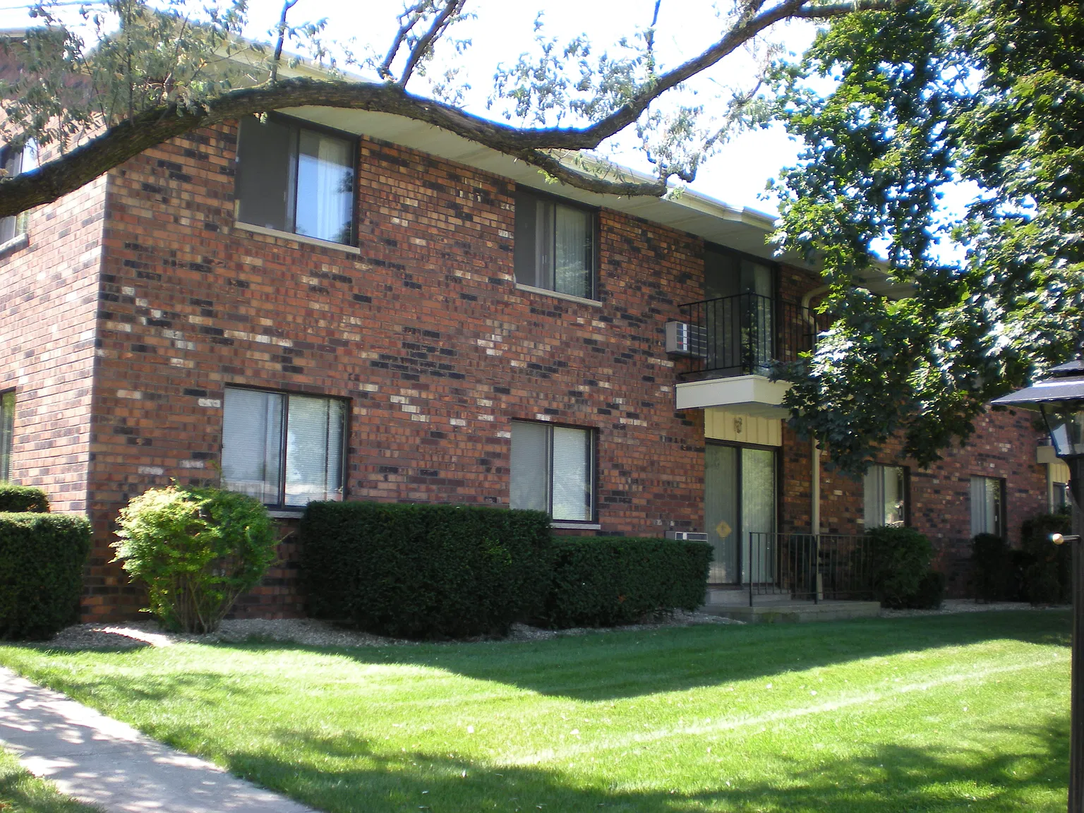 Manorview — Photo 3
