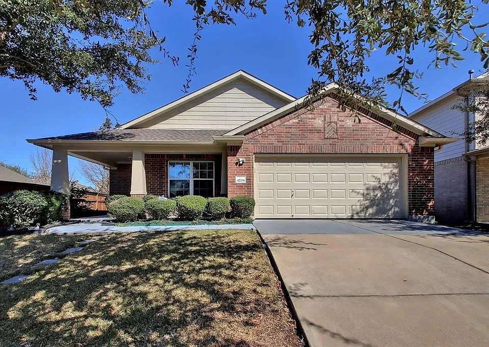 4208 Rolling Water Dr