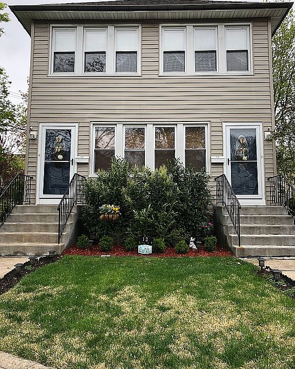 2nd image of 12 Armourvilla Ave