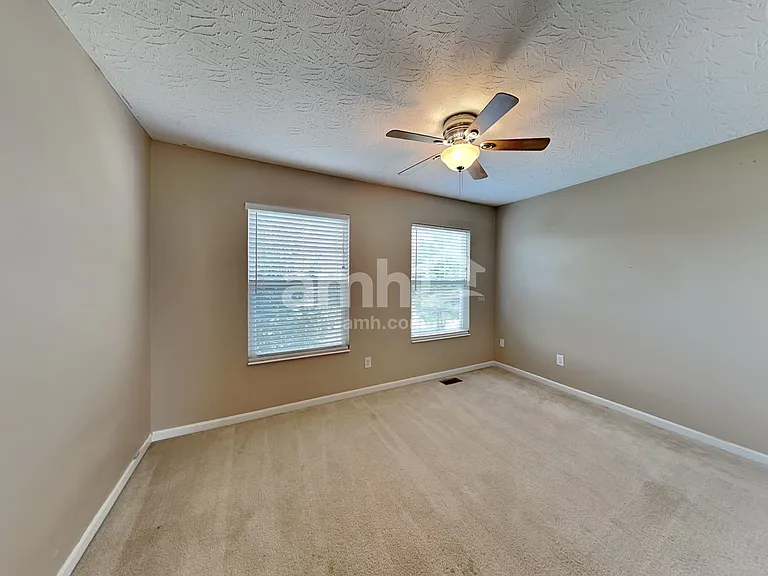6694 Waverly Park — Photo 20