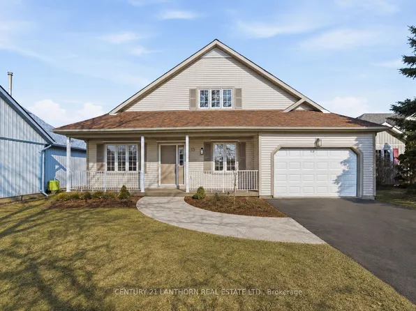 13 Nesbitt Dr, Brighton, ON K0K 1H0