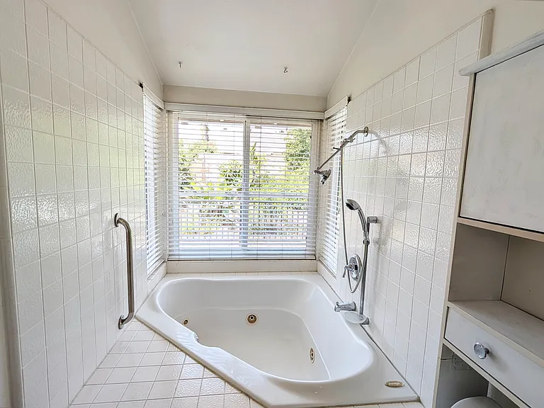 705 Lone Eagle Rd — Photo 25