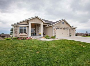 1003 Lesmer Cir, Manhattan, KS 66503