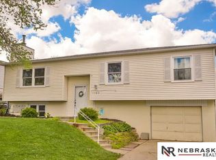 1100 N 2nd Ave, Springfield, NE 68059