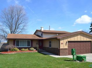 710 N Main St, Swanton, OH 43558