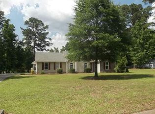 8 Doe Run Ct, Sharpsburg, GA 30277