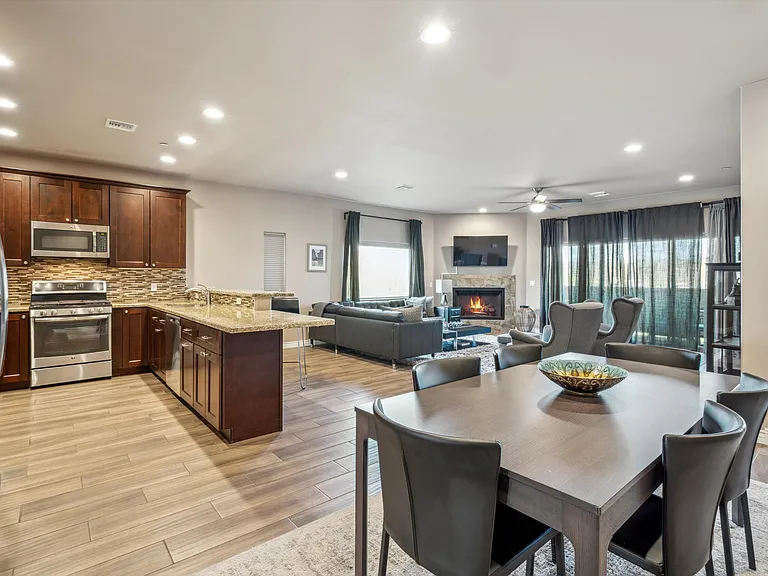 6145 E Cave Creek Rd #203 — Photo 7